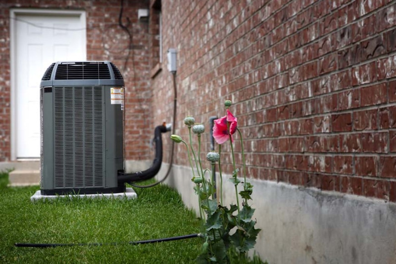 How Does an Air Conditioner Work?